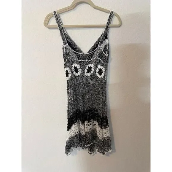 Hand Knit Crochet Mini Dress Tunic Black White S/M Stretchy - Picture 3 of 9